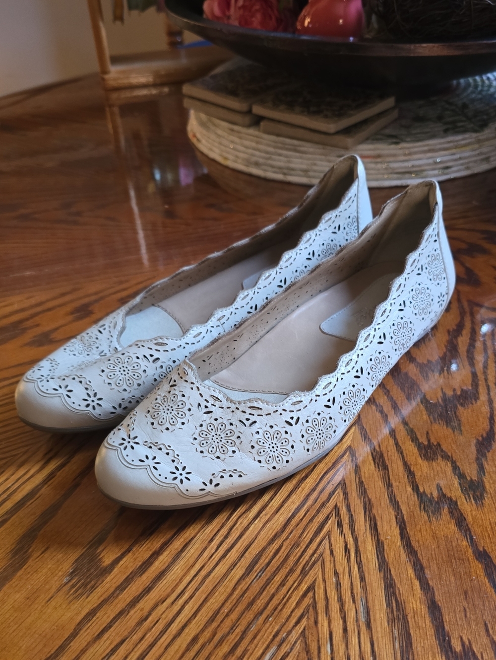 Earthies Leather Flats